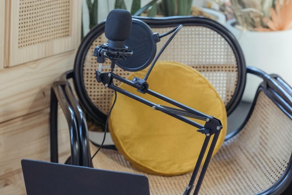 How to Start a Podcast: A Step-by-Step Guide